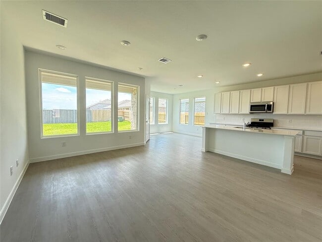 Building Photo - 16535 Mesquite Fld Dr