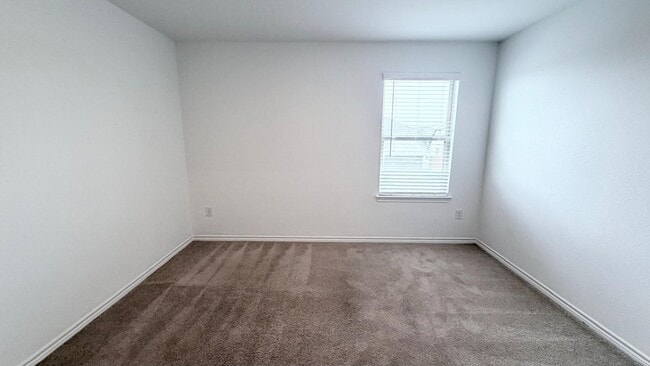 Building Photo - 1372 Bright Hl Dr