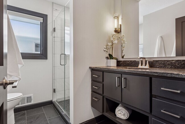Building Photo - Gorgeous Like New Remodeled Edina Beauty w...