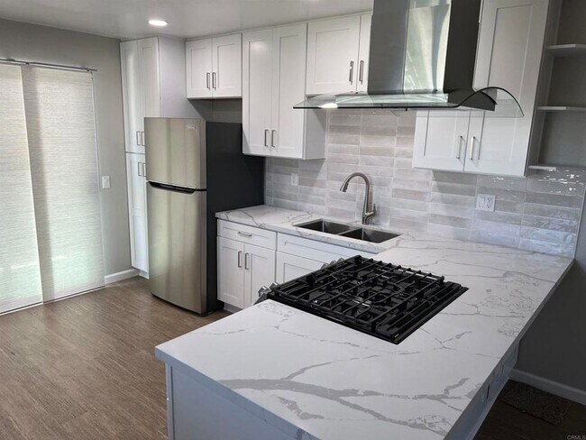 Building Photo - 120 5th Avenue Unit D