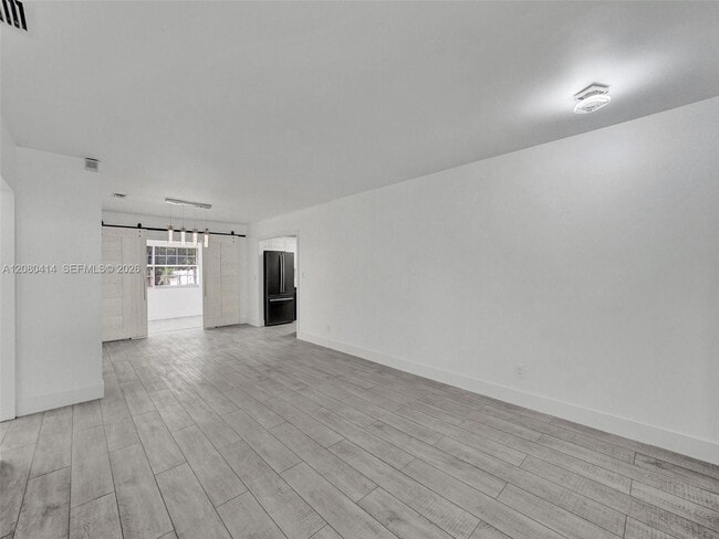 Building Photo - 2446 Fillmore St