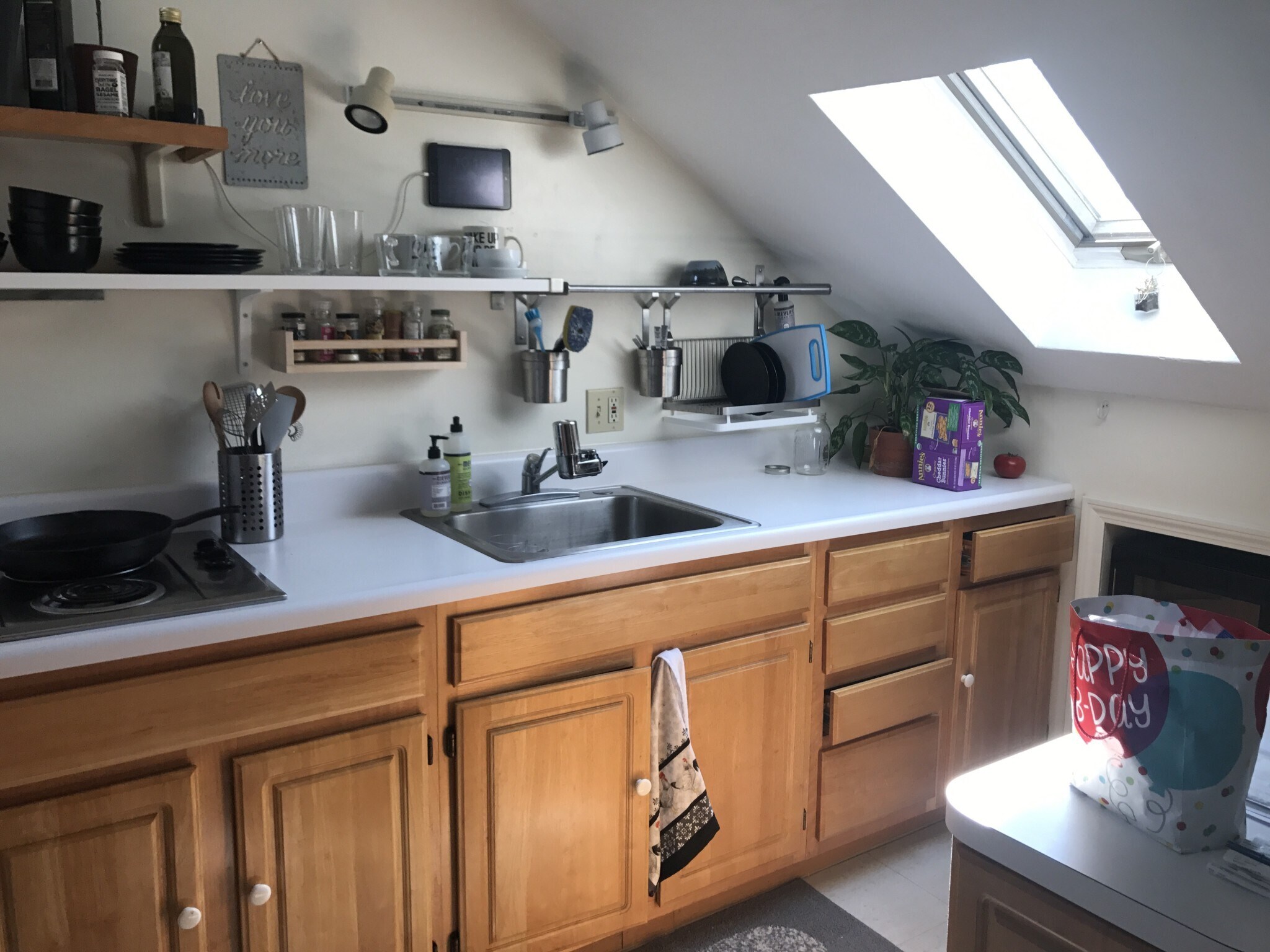 Building Photo - 767 Tremont St