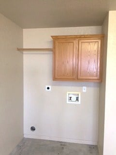 Building Photo - 3 Bedroom | 2 Bath Duplex – Modern Comfort...
