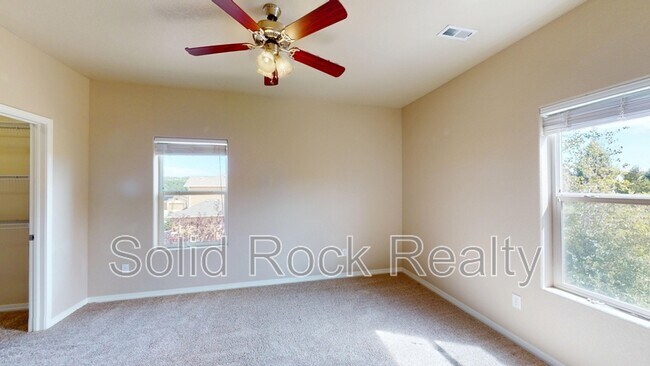 Building Photo - 655 Woodmoor Acres Dr