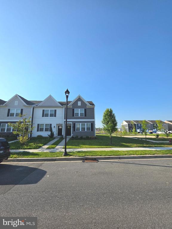 Building Photo - 424 Ridgely Blvd