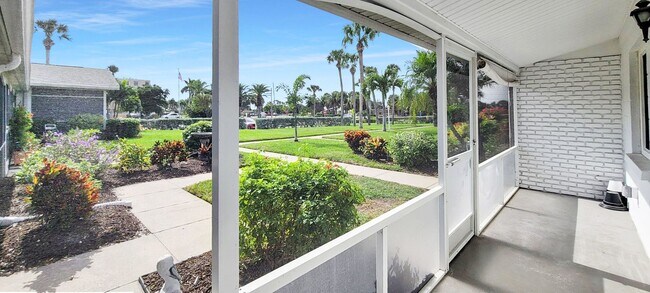 Building Photo - Venice Beach Apts Annual Condo for Rent