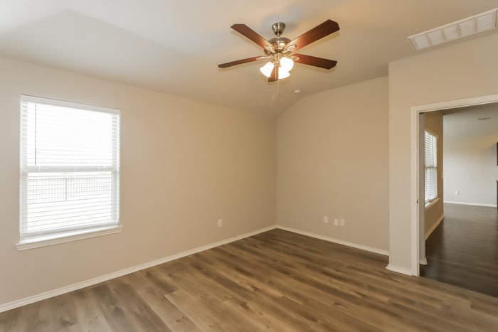 Building Photo - 7407 Wolf Creek Ln