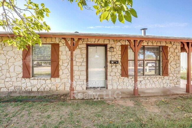 Building Photo - 1113 Gifford Dr