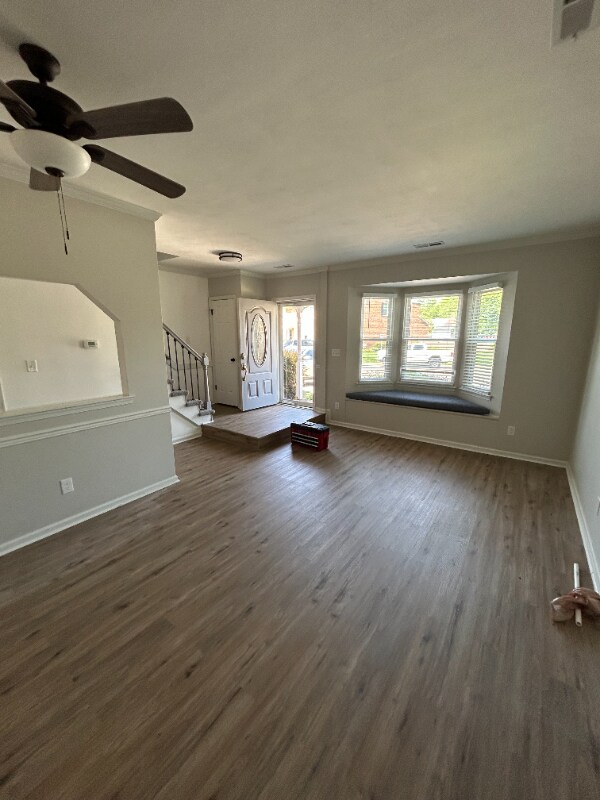 Building Photo - 601 Sedgefield Ct