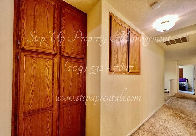 Building Photo - Spacious 4 Bed 2 Bath Home in Lovely Twain Harte Community!