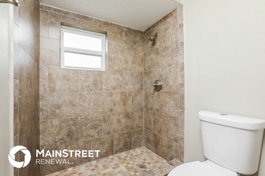 Building Photo - 549 Antelope Dr