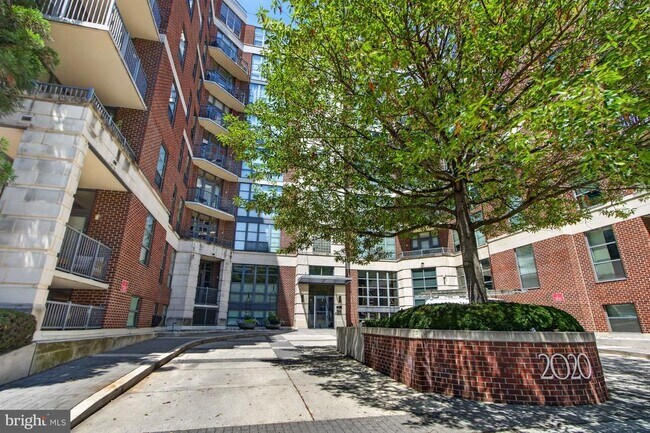 Building Photo - 2020 12th St NW