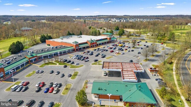 Building Photo - 2150 Troon Overlook