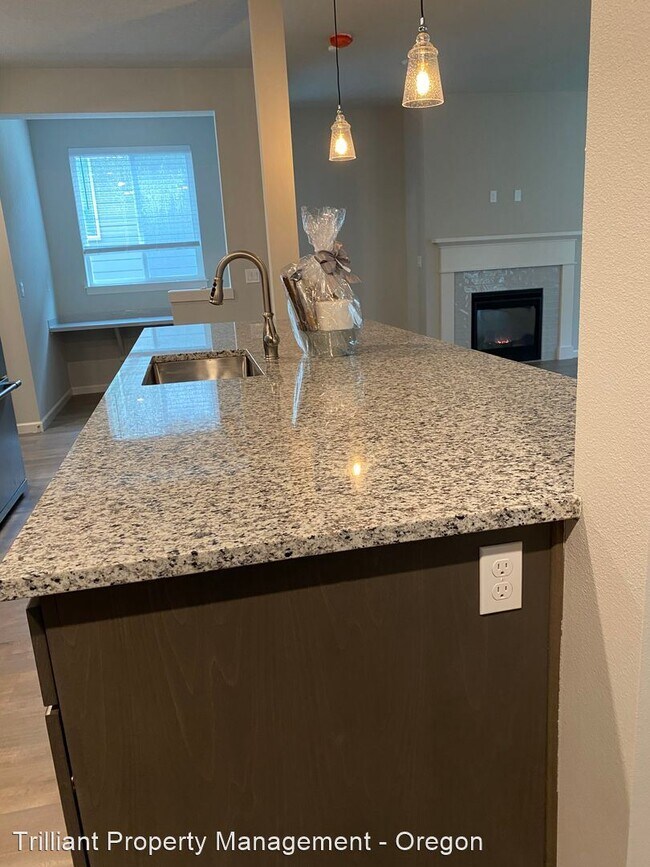 Building Photo - 4 br, 3 bath House - 2095 Legacy Heights D...