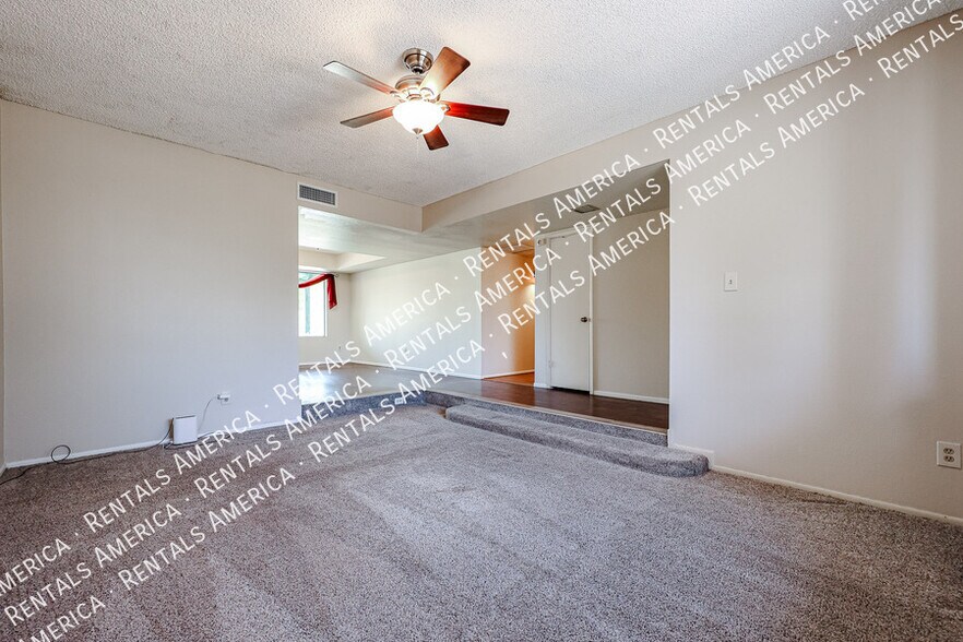 Building Photo - 2466 W Onza Ave