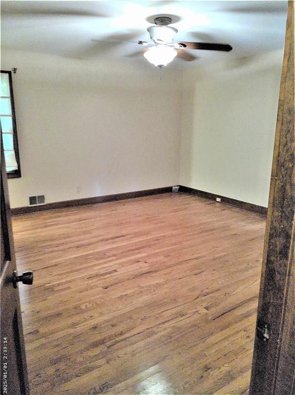 Building Photo - 1431 Chambers Rd
