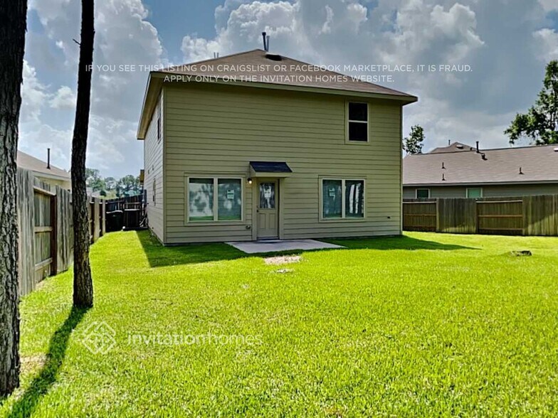 Building Photo - 18630 Via Barletta Ln