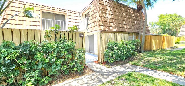Building Photo - 539 Green Springs Pl