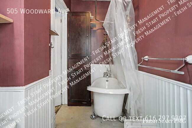 Building Photo - 505 Woodward Ave