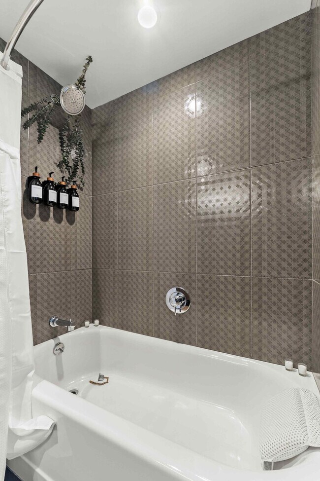 Building Photo - 300 Harrison Ave