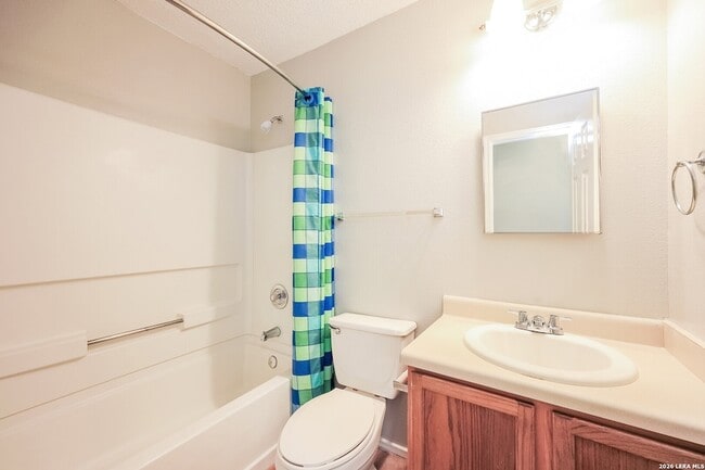 Building Photo - 7322 Raintree Forest