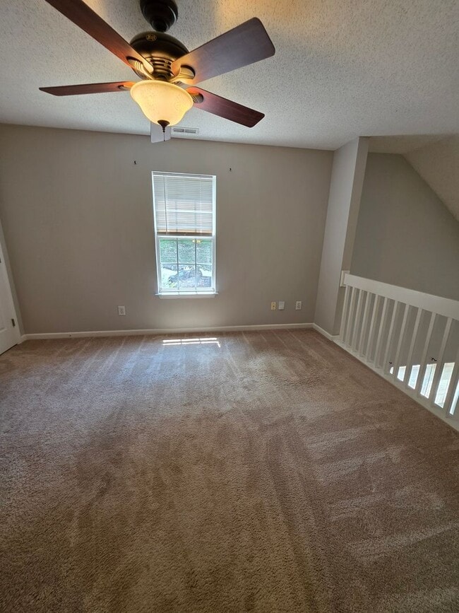 Building Photo - 2/3 BR in Rachel's Keep Community!
