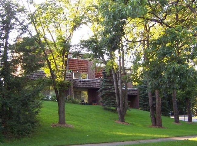 Building Photo - Nuway