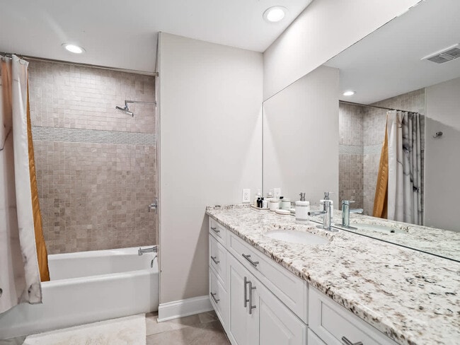 Building Photo - 117 Partridge Ln