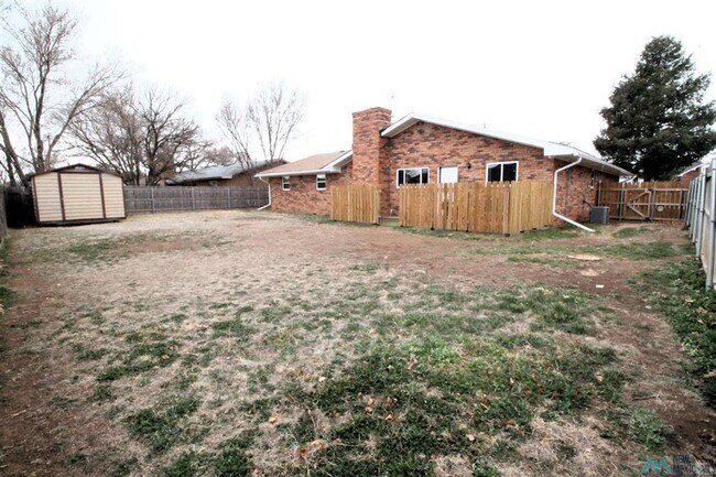 Building Photo - 1321 Concord Rd