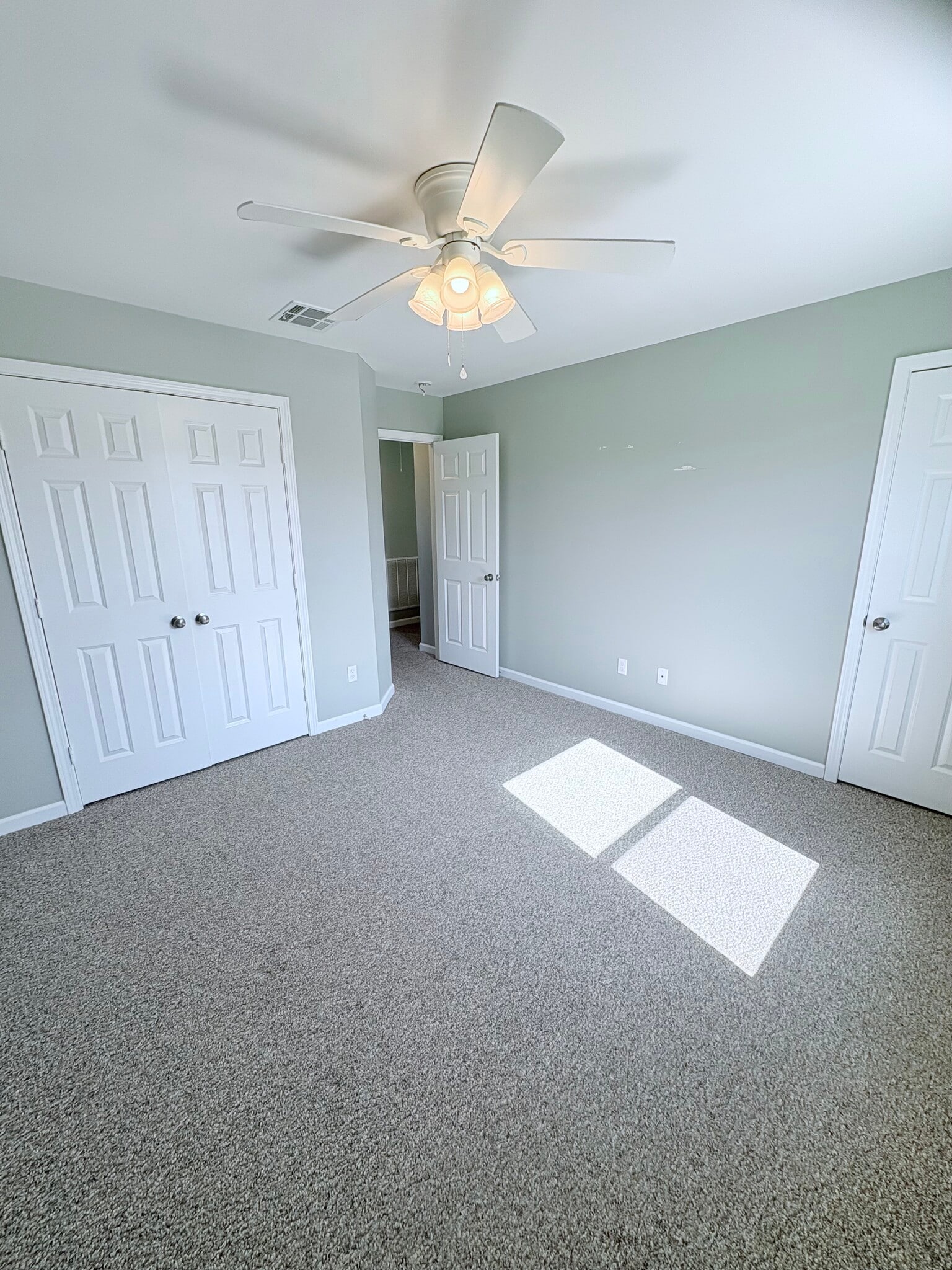 Building Photo - 1603 Dehart