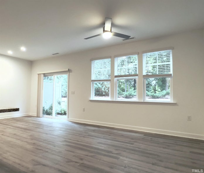 Building Photo - 135 Orvis Dr