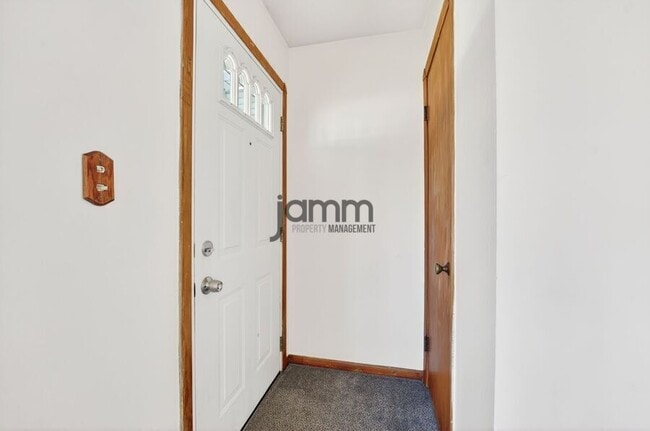 Building Photo - 16261 Remora Blvd