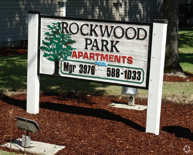 Building Photo - Rockwood Park Apartments