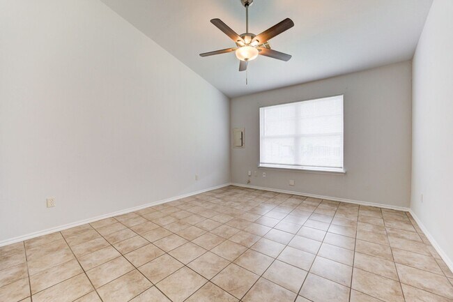 Building Photo - 1314 Commerce Dr