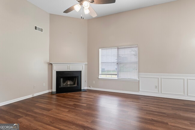 Building Photo - 1650 Deer Crossing Terrace