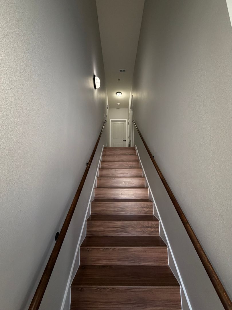 Building Photo - 306 S 25th St