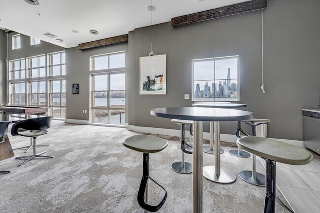 Building Photo - 26 Ave at Port Imperial