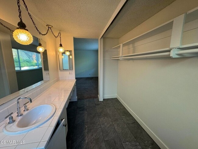 Building Photo - 2261 Birchfield St