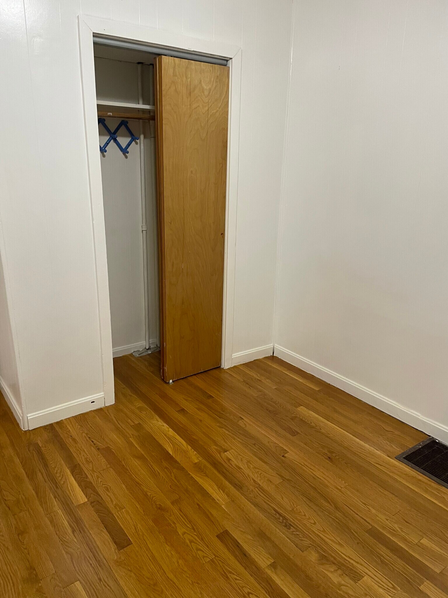 Building Photo - 14 Boston St