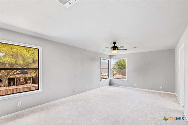 Building Photo - 116 Newport Dr