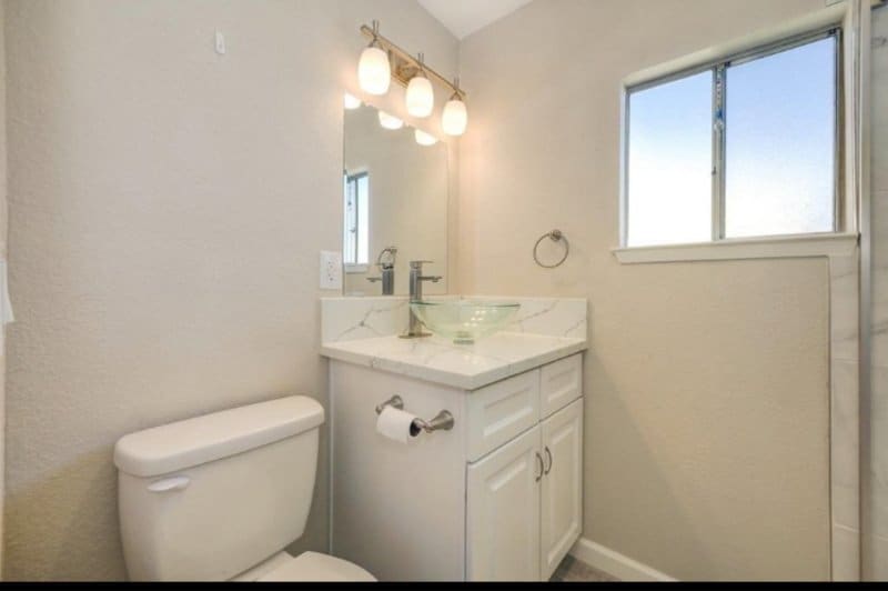 Building Photo - 1 Kaseberg Dr