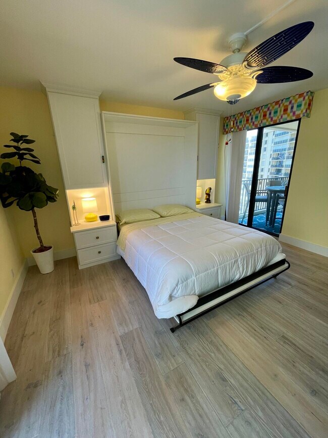 Building Photo - 300 Ocean Trail Way