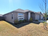 Building Photo - 18641 Cantar Dr