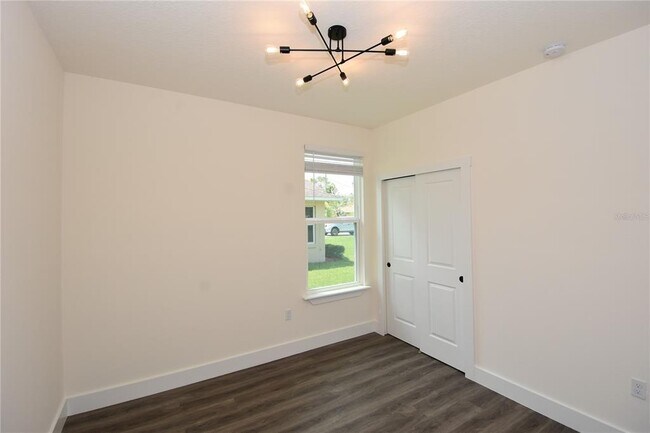 Building Photo - 100 White Hall Dr