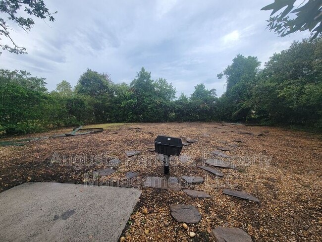 Building Photo - 119 Sunnywood Dr