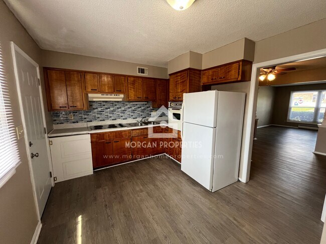 Building Photo - 6107 W 25th St