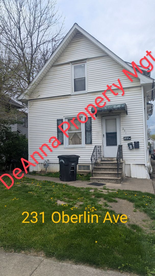 Primary Photo - 231 Oberlin Rd