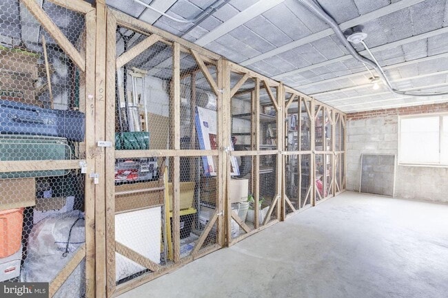 Building Photo - Beautiful 1BR/1BA in Downtown Bethesda. Al...