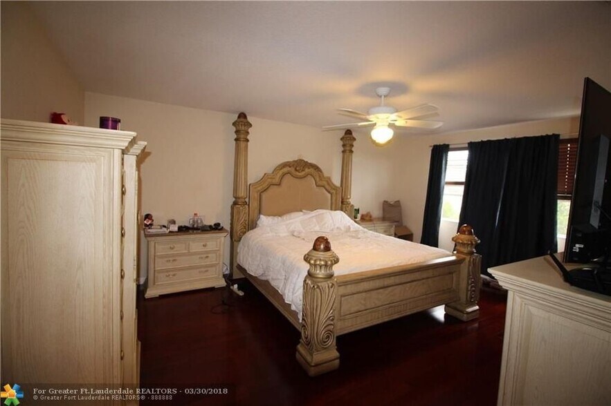 Building Photo - 11126 Harbour Springs Cir