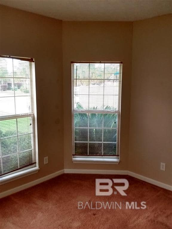 Building Photo - 1129 Sloane Cove